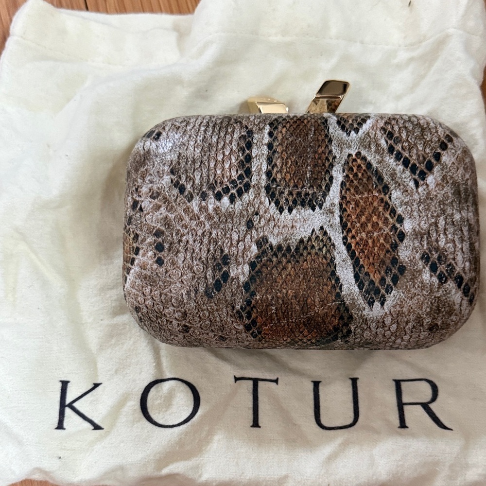 Kotur Brown Snake Print Clutch